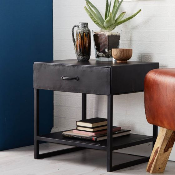 Unveiling the Black Metal Frame Industrial End Table A Design Deep Dive