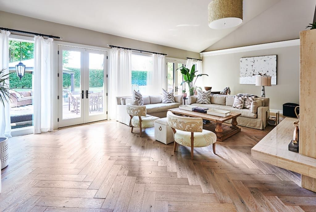 Creating Rustic Transitional Style With White Oak Floors - Carlisle ... in The Enduring Appeal of Vintage Oak in Modern Living Spaces