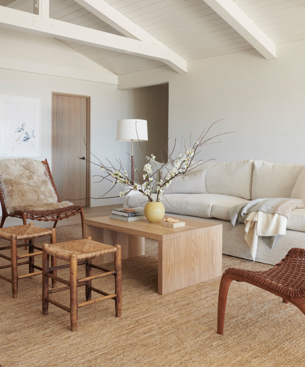 Living Room Designs, Living Room Decor, Living Spaces, Living Rooms ... with The Enduring Appeal of Vintage Oak in Modern Living Spaces