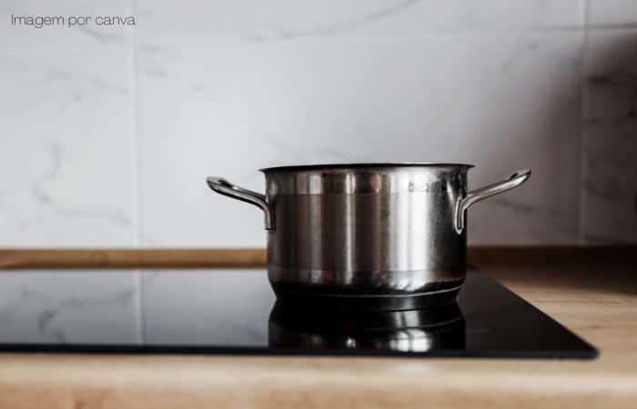 Transforming Small Spaces: The Versatility Of Modern Wooden Benches ... for Unpacking the Versatility of Small Benches in Modern Living Spaces