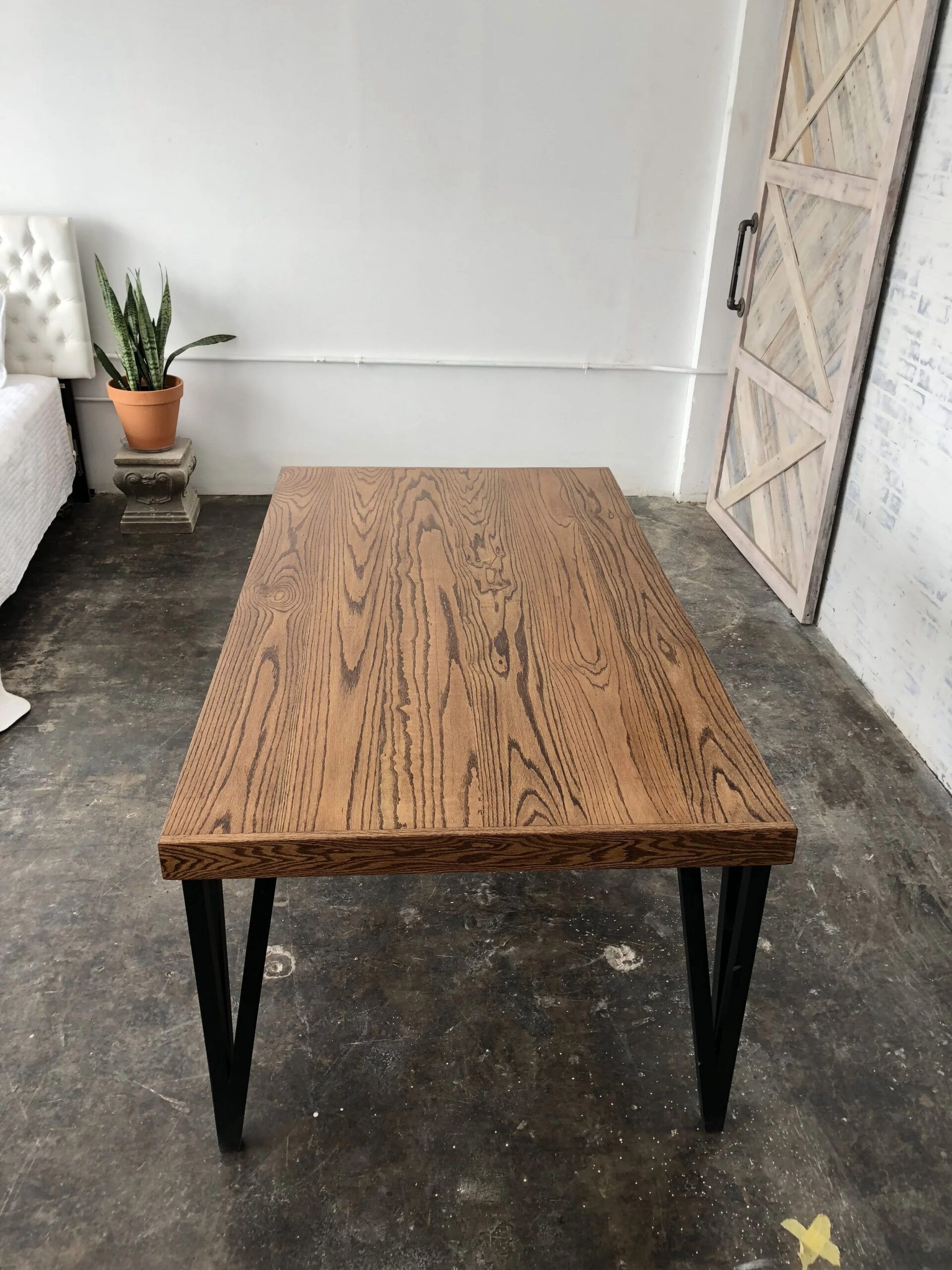 Mid-Century Modern Oak Dining Table — Dmhwoodwork intended for The Craftsmanship Behind Flora Mid-Century Modern Oak Dining Tables