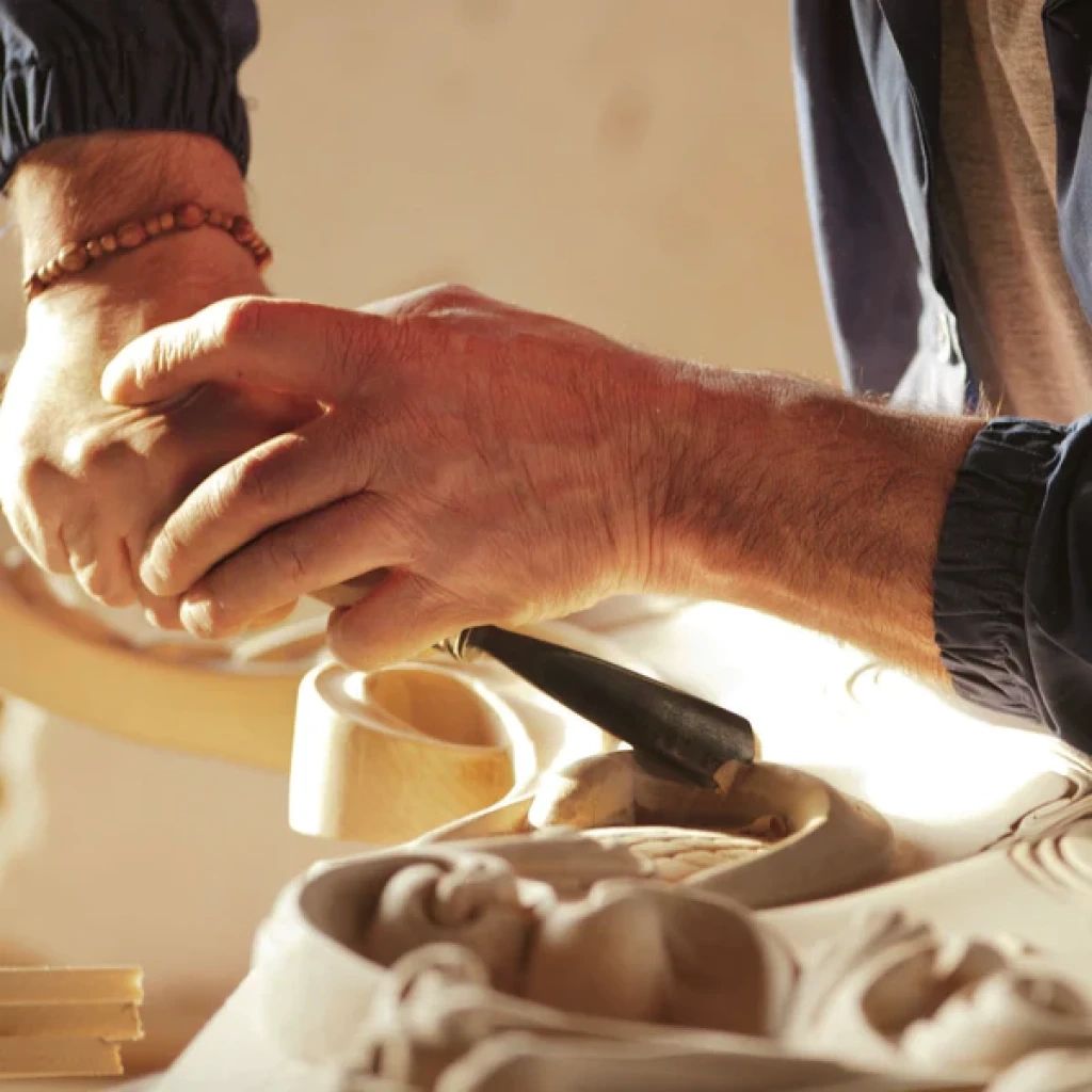 Exquisite Italian Craftsmanship Modenese's Artisanal Mastery for