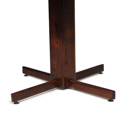 Rosewood Round Pedestal Base Dining Table For Sale At 1Stdibs in The Timeless Elegance of Pedestal Base Dining Tables