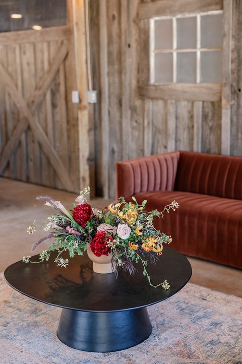 Lexie Coffee Table | Encore Events Rentals : Encore Events Rentals with regard to Lexie Dining Table