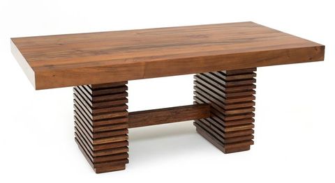 Reclaimed Stories: Crafting Beautiful Dining Tables from Forgotten Materials