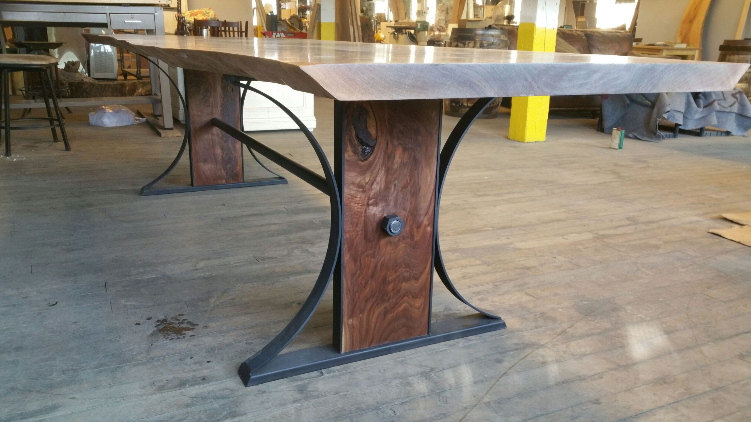 Rustic Metal Table Legs At James Jain Blog intended for Understanding the Appeal of Rustic Dining Tables with Metal Cross Legs