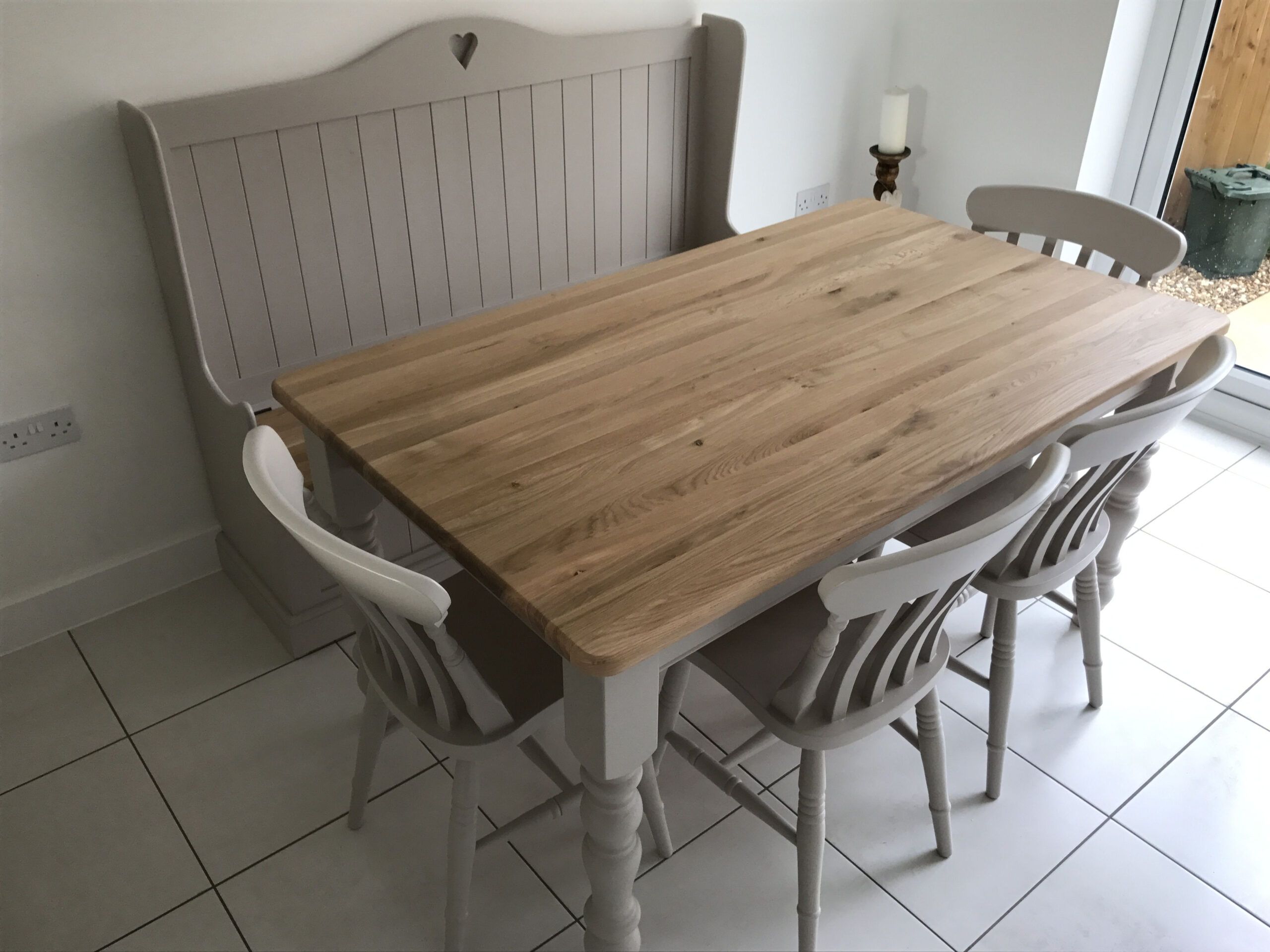 How solid oak dining table sets with bench enhance family meal experiences