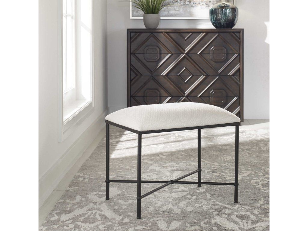 Integrating the Uttermost Avenham Bench for Enhanced Functionality and Style