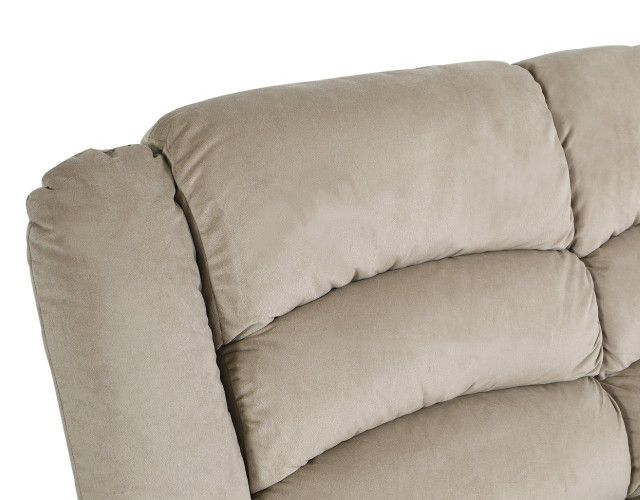 Maximizing Comfort and Style with Microfiber Recliner Sets in Family Rooms