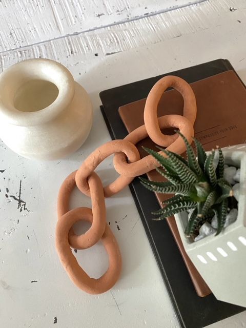 Diy Decorative Chain Out Of Air Dry Clay – Artofit in Clay Chain - Round Edges