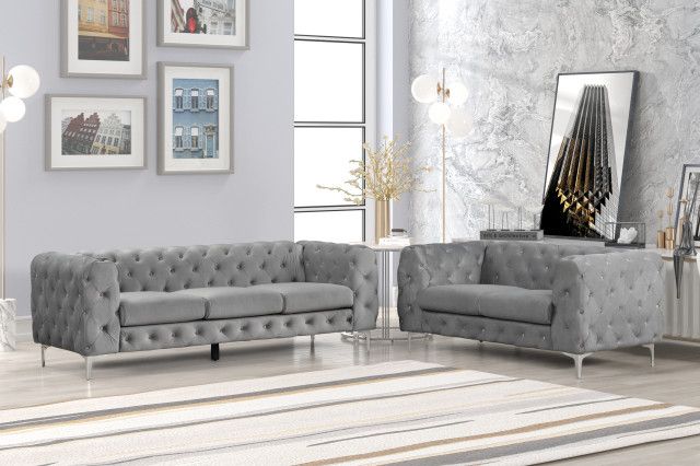 The Art of Choosing the Right Velvet Sofa Set for Your Home