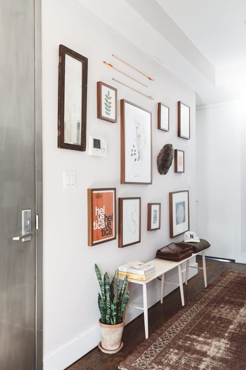 45 Fun Gallery Wall Ideas That Prove This Trend Isn't Over | Apartment ... with regard to Small Apartment Gallery Wall Ideas