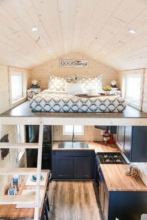 46+ Extraordinary Tiny House Interior Ideas | Idee Di Arredamento ... within Small Custom Tiny House Interior Photos