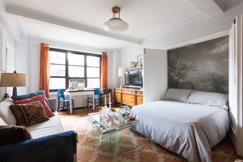House Tour: A Designer's Tiny Nyc Studio With The Best Murphy Bed ... in Small Apartment Real Homes Tour