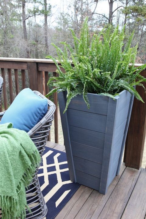 Inexpensive Diy Outdoor Planter Ideas • The Budget Decorator intended for Diy Budget Planters Ideas