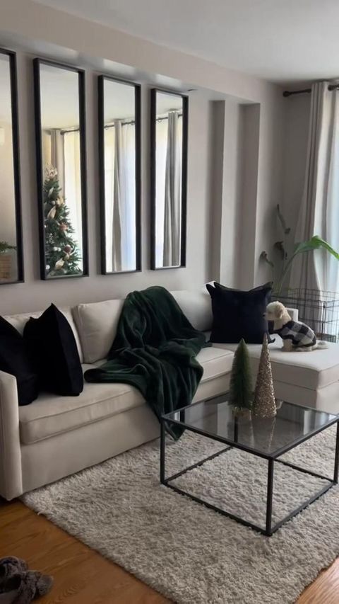 Nyc Apartment Christmas Decor Ideas - Cozy, Small Apartment, Living ... with Coziest Small Apartment Holiday