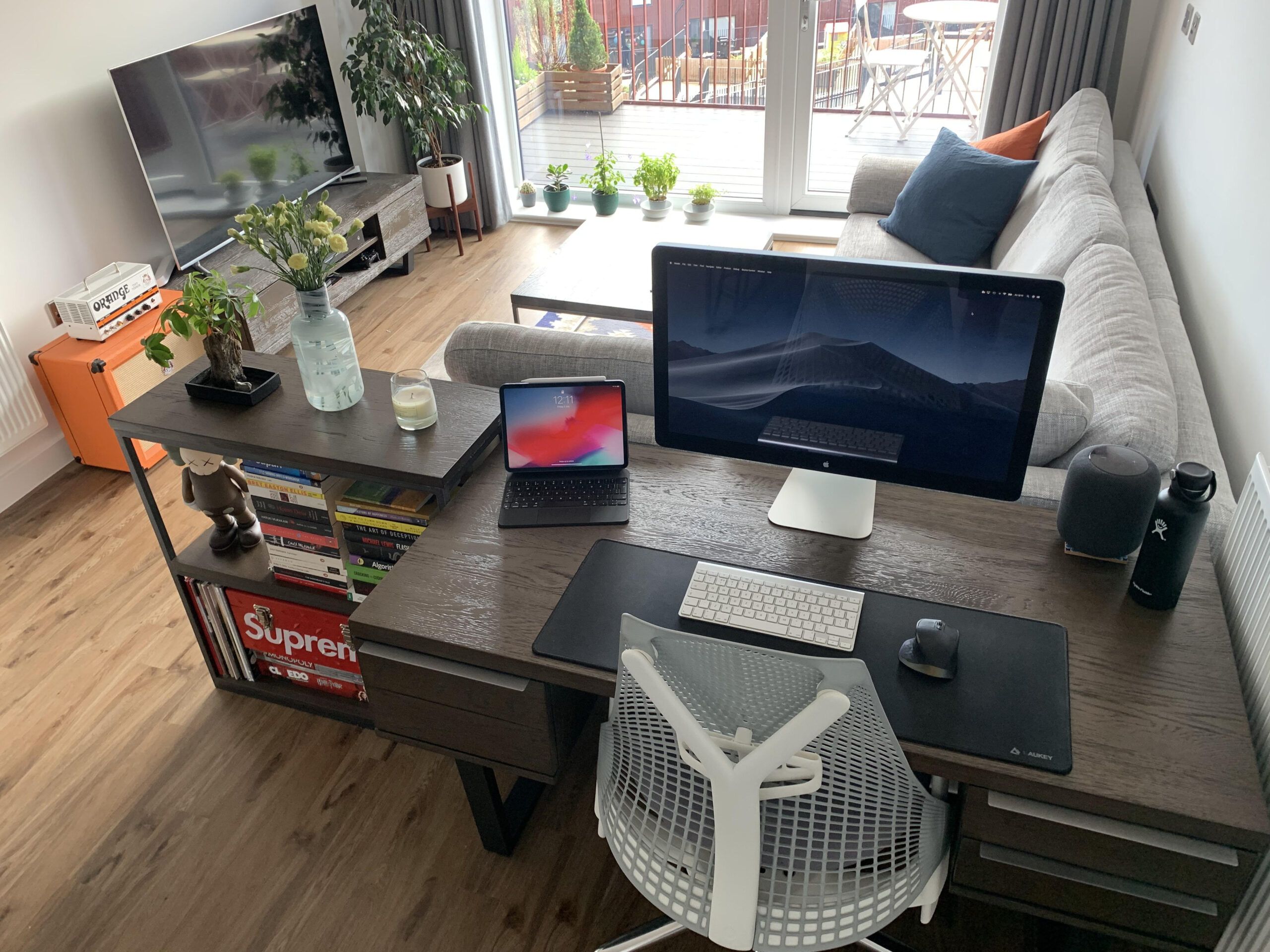Why Most Small Space WFH Setup Ideas Don’t Work (And What Actually Does)