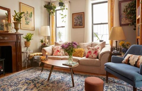 The “Cute” And “Cozy” Seasonal Decor Accent You're Overlooking (For ... throughout Struggling With Brooklyn Studio Holiday Cozy? Here's What's Actually Going Wrong