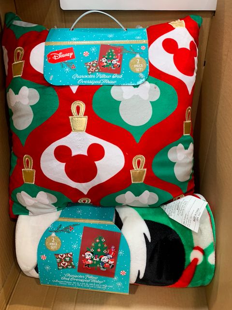 These Cozy Costco Gifts Are Perfect For Last-Minute Shoppers - Shop with regard to Last Minute Costco Gift Solutions for Every Budget and Personality