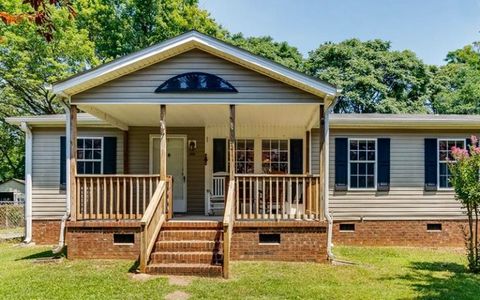 10 Top Double Wide Mobile Home Front Porch Designs for Manufactured Home Front Porch Ideas