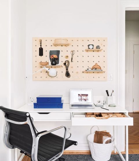 The Best Organizing Book For Design Lovers | Apartment Therapy pertaining to Best Organizing Book Design Lovers